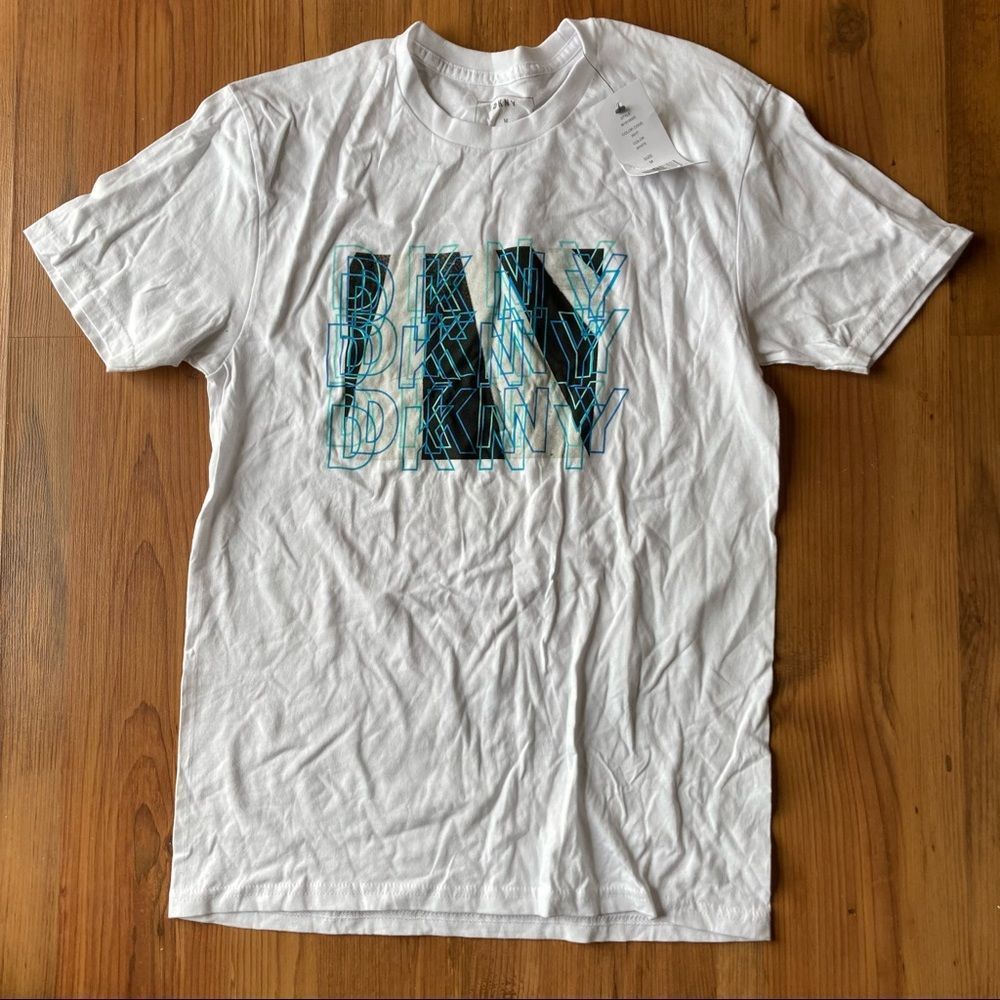DKNY medium t shirt - Picture 1 of 3